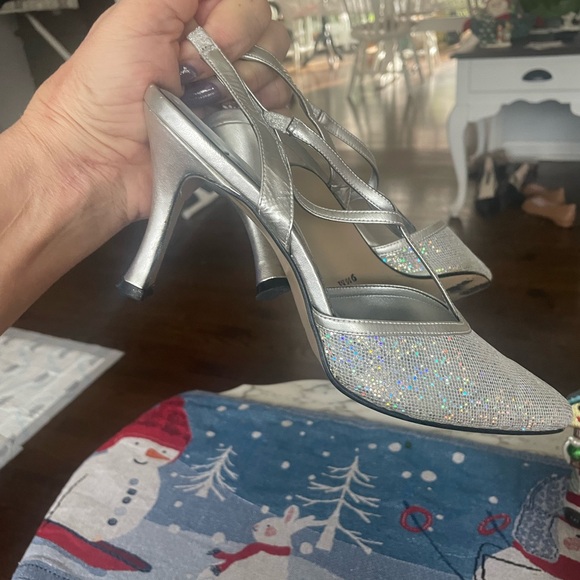 Vintage CWebb Silver blingy sling backs 9.5 - Picture 5 of 8